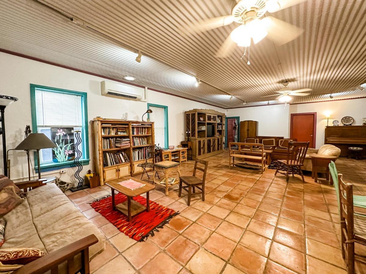 Inn At The Art Center San Angelo Esterno foto